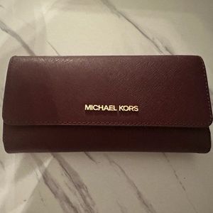 Michael Kors Jet Wallet